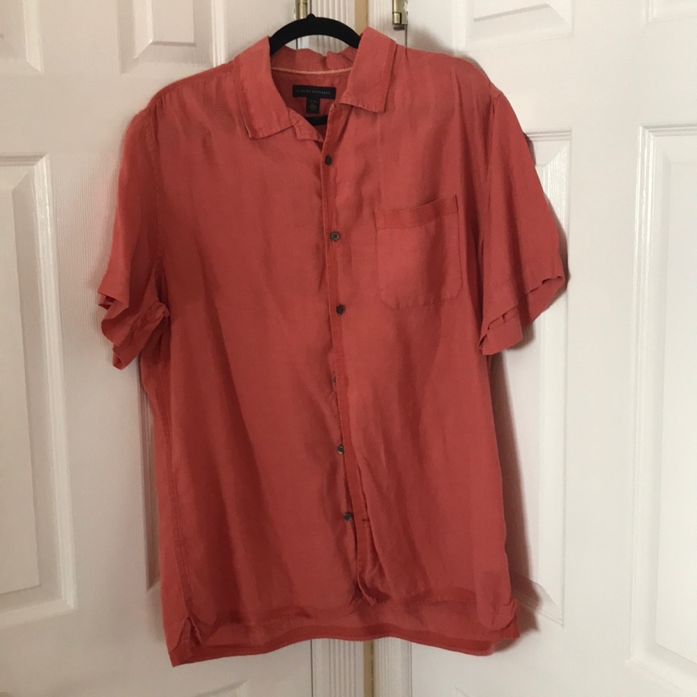 Men’s Short Sleeve Shirt